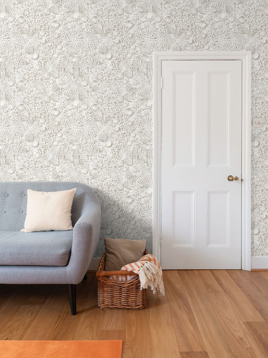 QUIET CORAL - REPEAT PATTERN WALLPAPER - WHITE