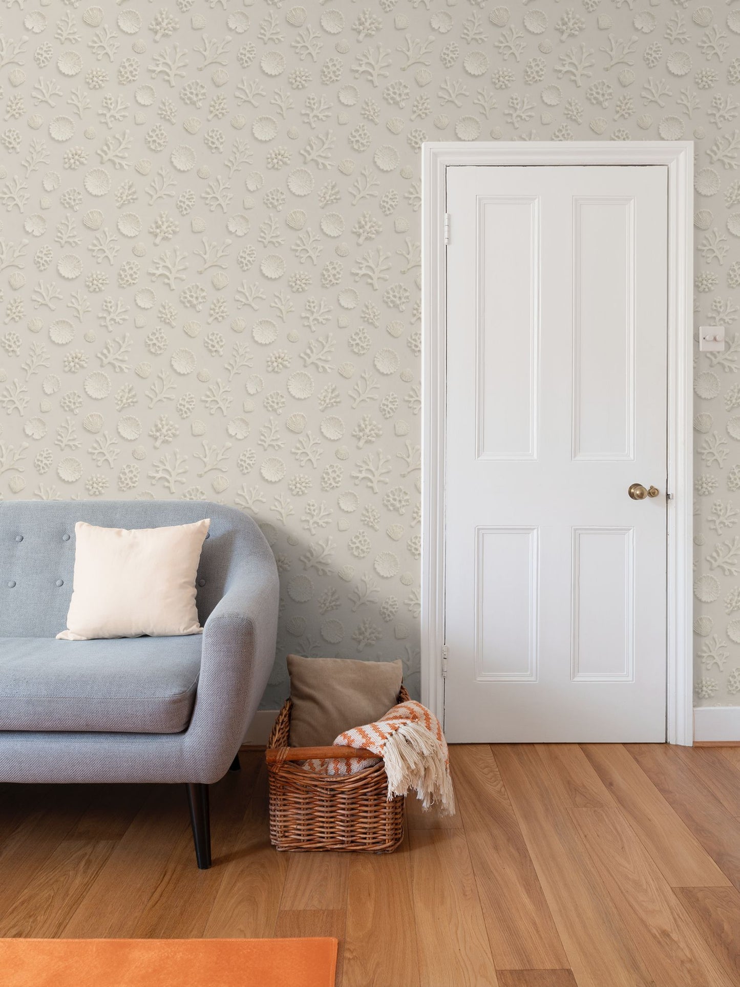 SHADOW CORAL - PEBBLE - REPEAT PATTERN WALLPAPER