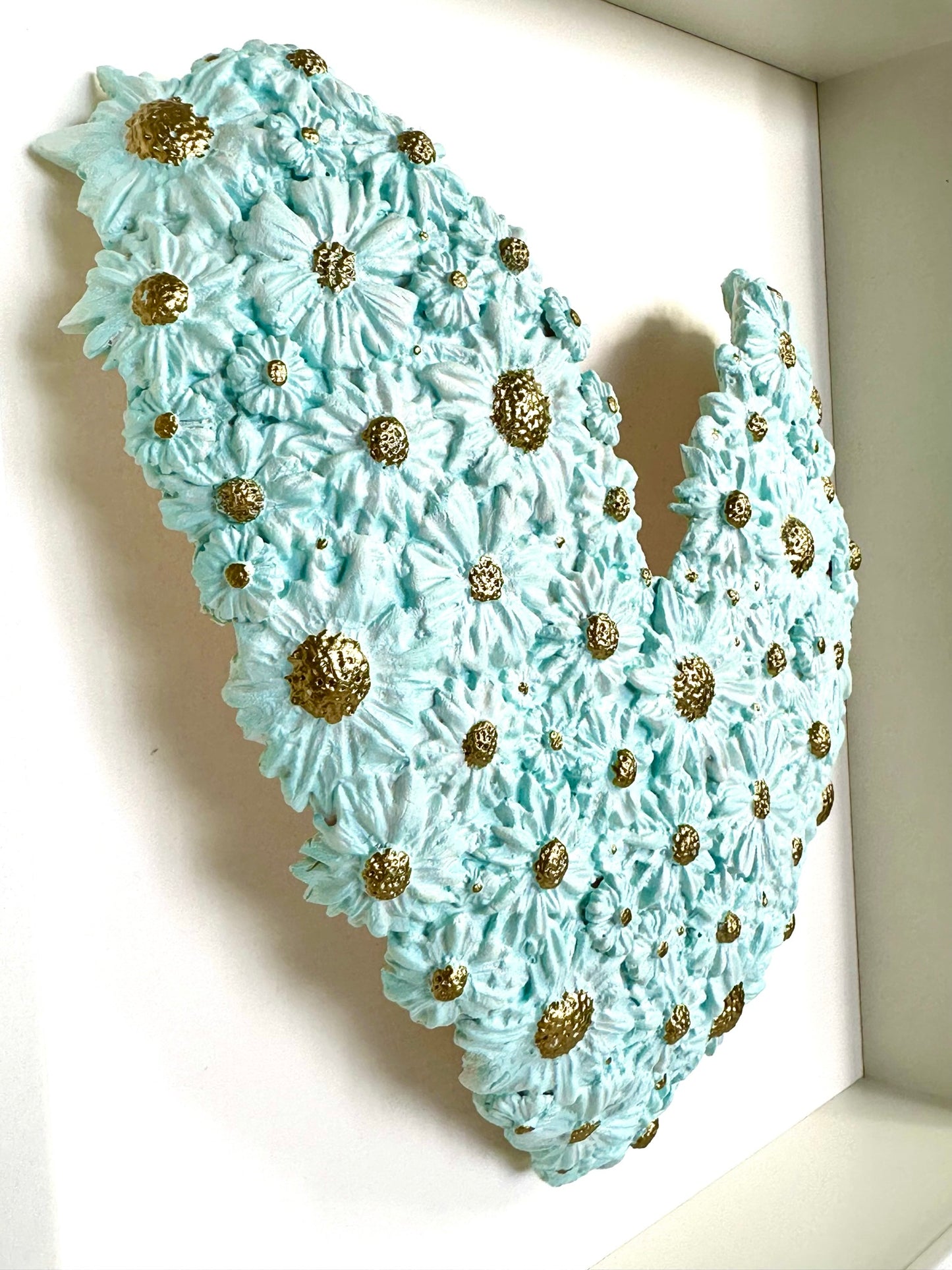 AS FRESH AS A DAISY (BABY BLUE DOMED HEART)