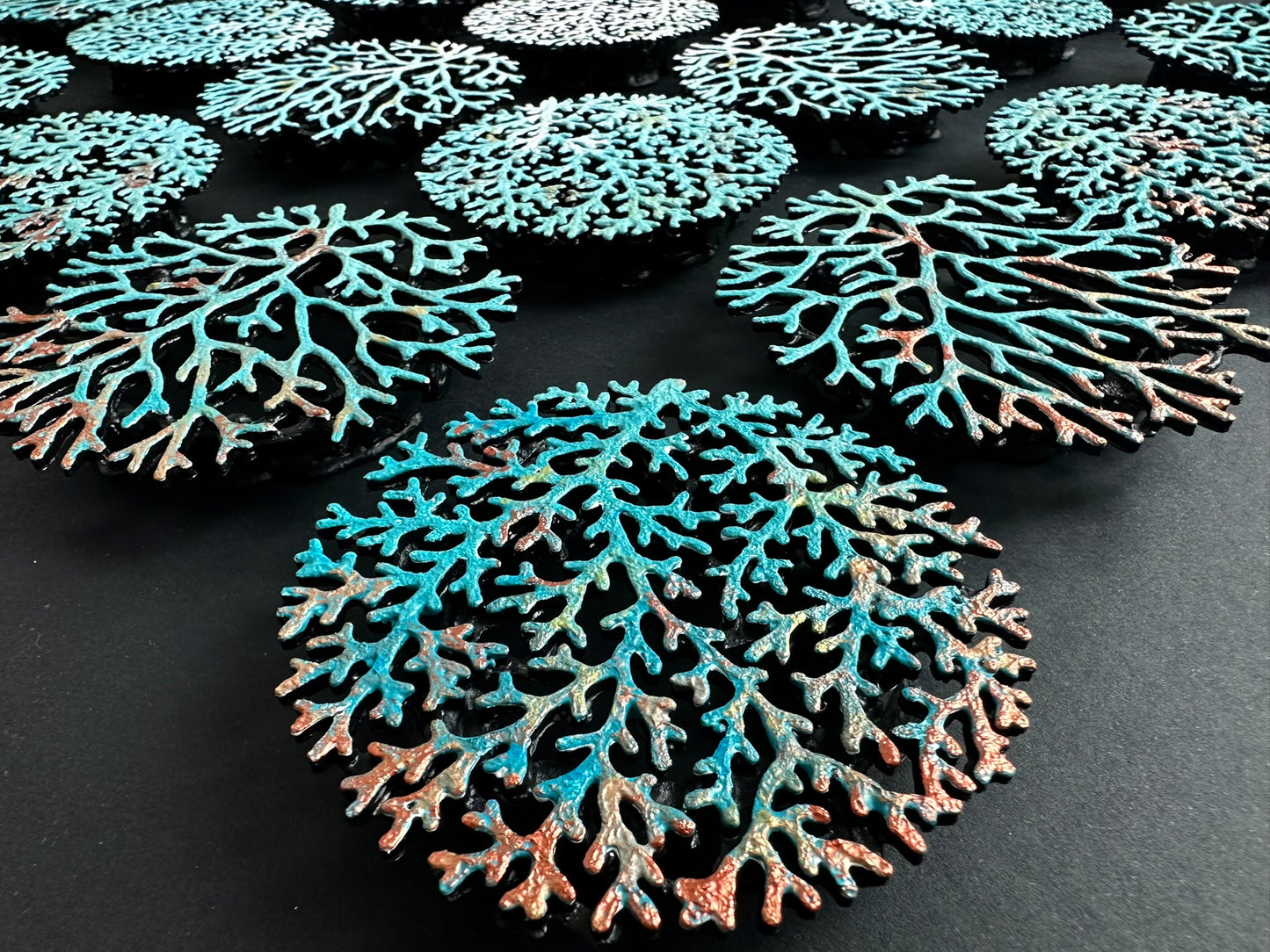 CORALLIUM - SOFT VERDIGRIS ON BLACK