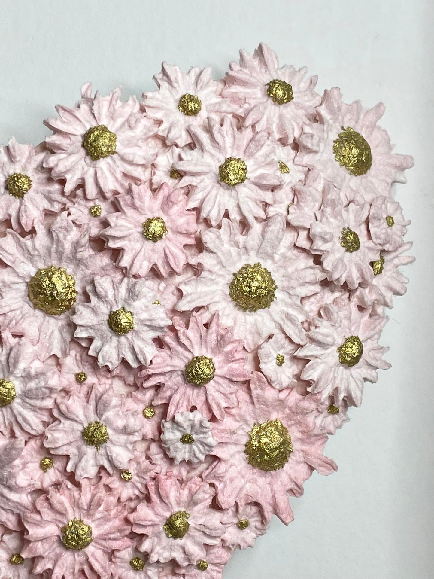 AS FRESH AS A DAISY (PALE PINK ON DOMED HEART)