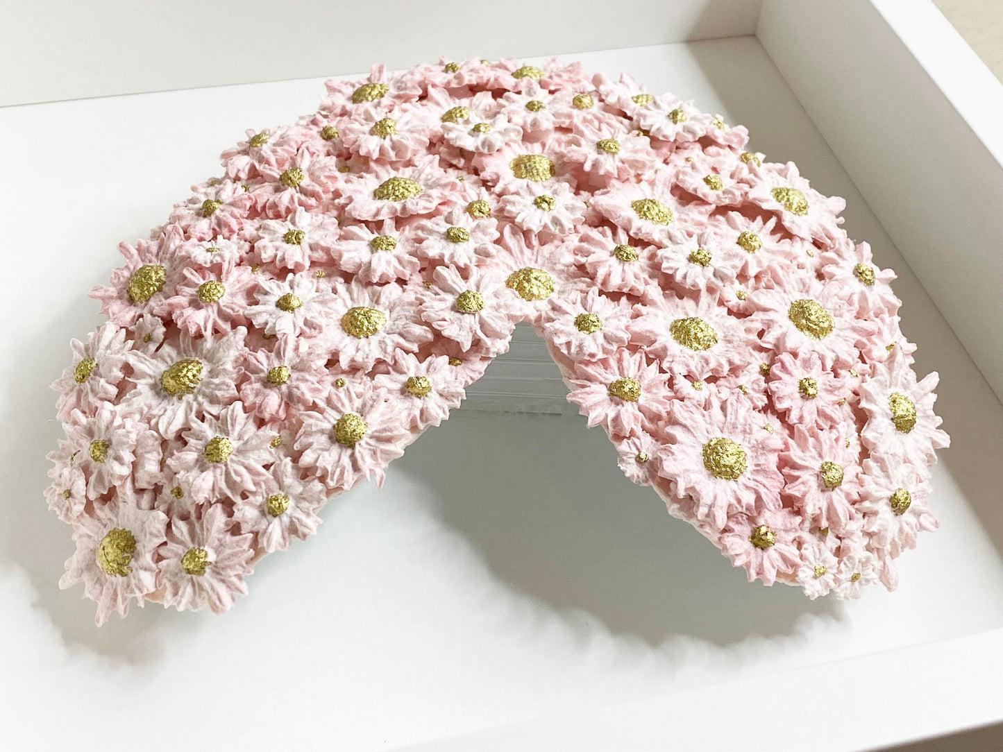 AS FRESH AS A DAISY (PALE PINK ON DOMED HEART)
